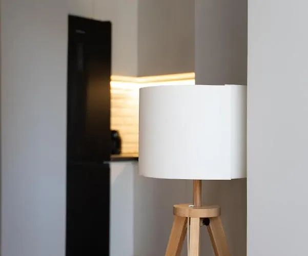 Center * Τίρανα